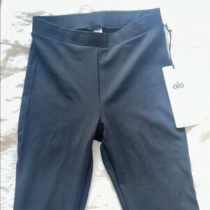 ALO Yoga Black Leggings NWT